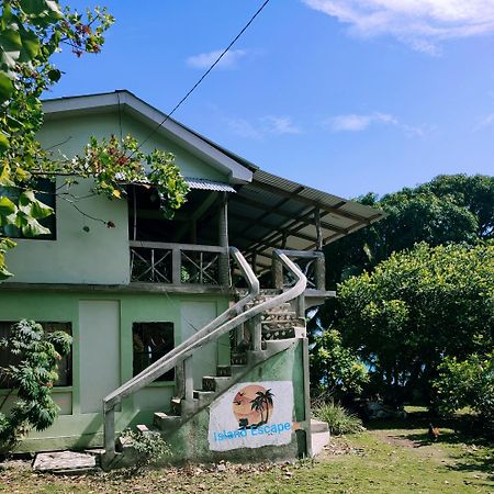 Guesthouse Island Escape South End Buitenkant foto