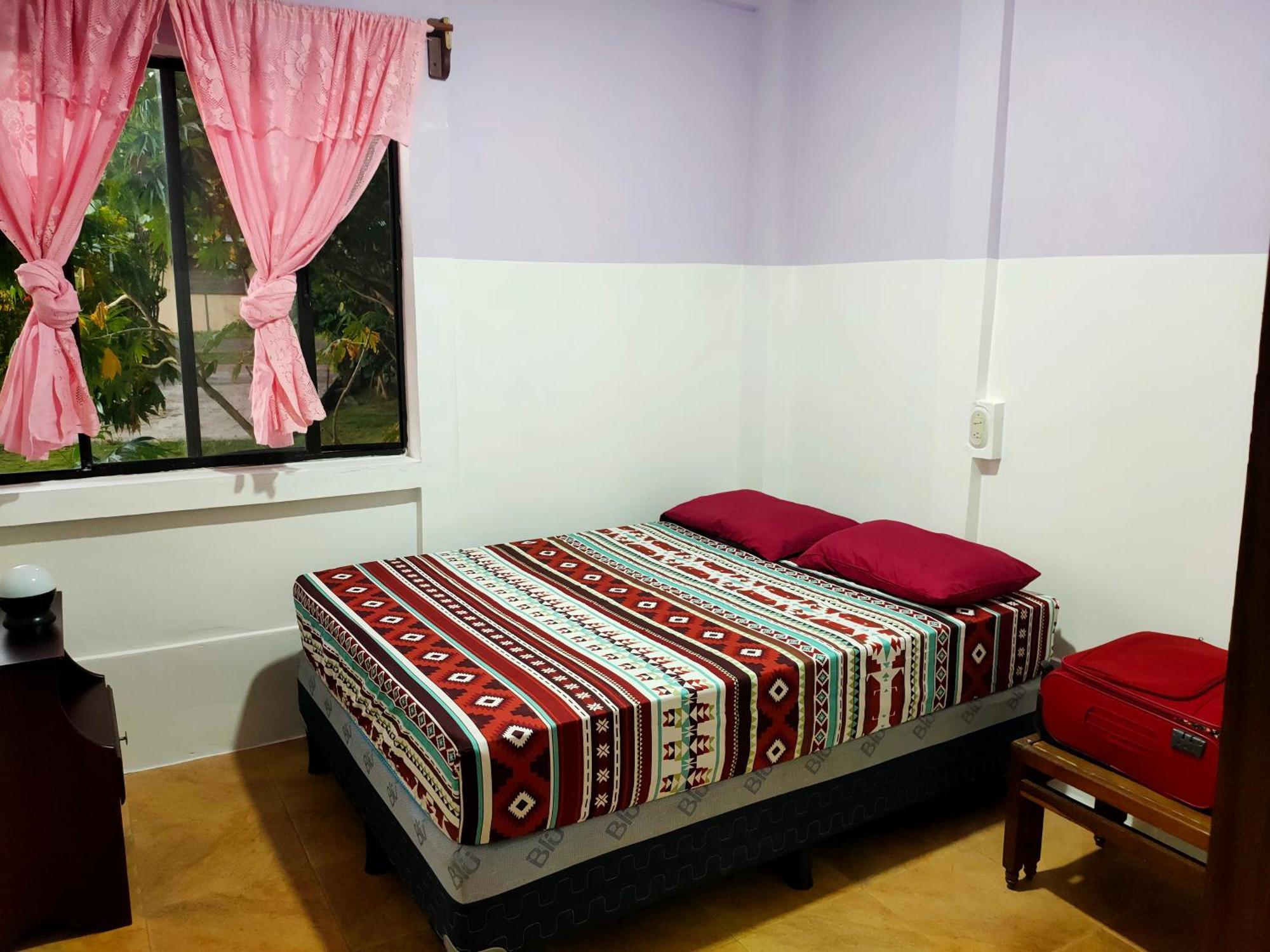 Guesthouse Island Escape South End Kamer foto