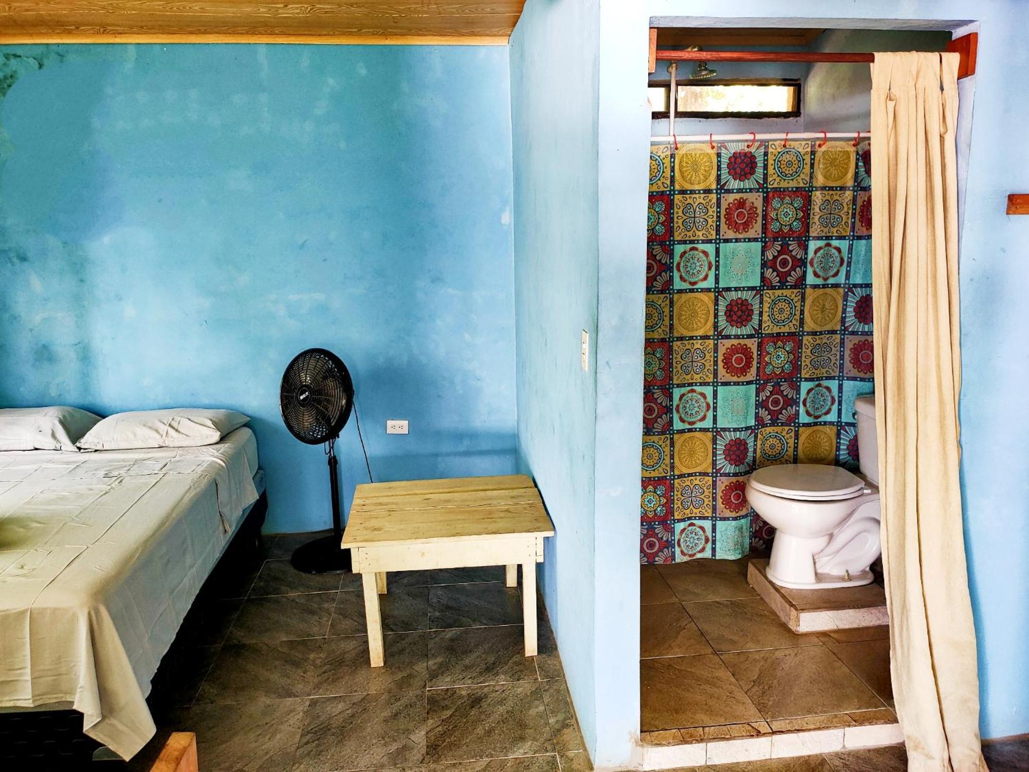 Guesthouse Island Escape South End Kamer foto