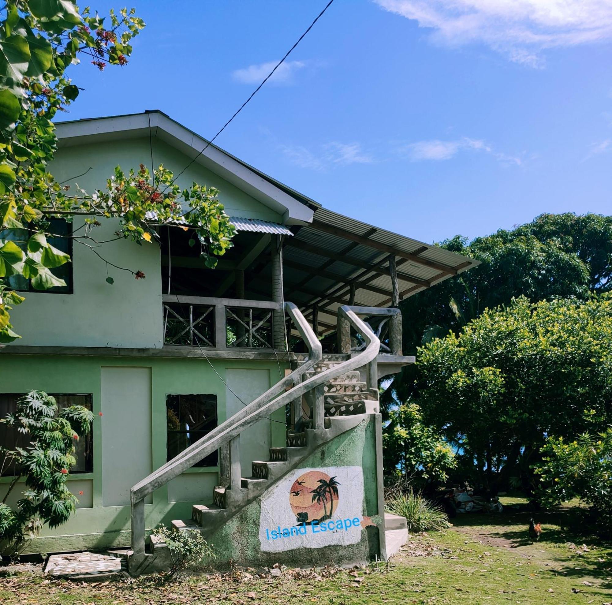 Guesthouse Island Escape South End Buitenkant foto
