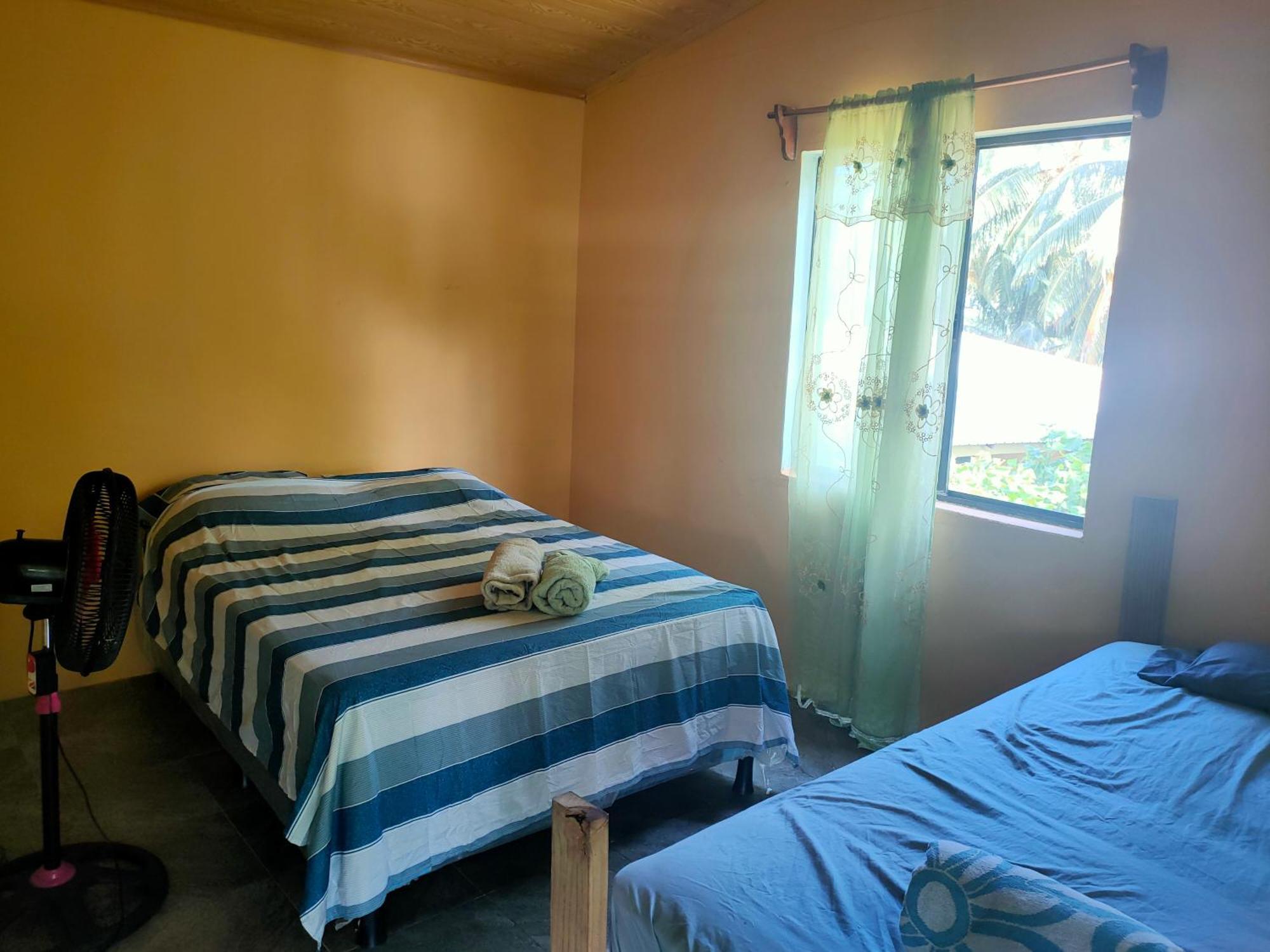 Guesthouse Island Escape South End Kamer foto