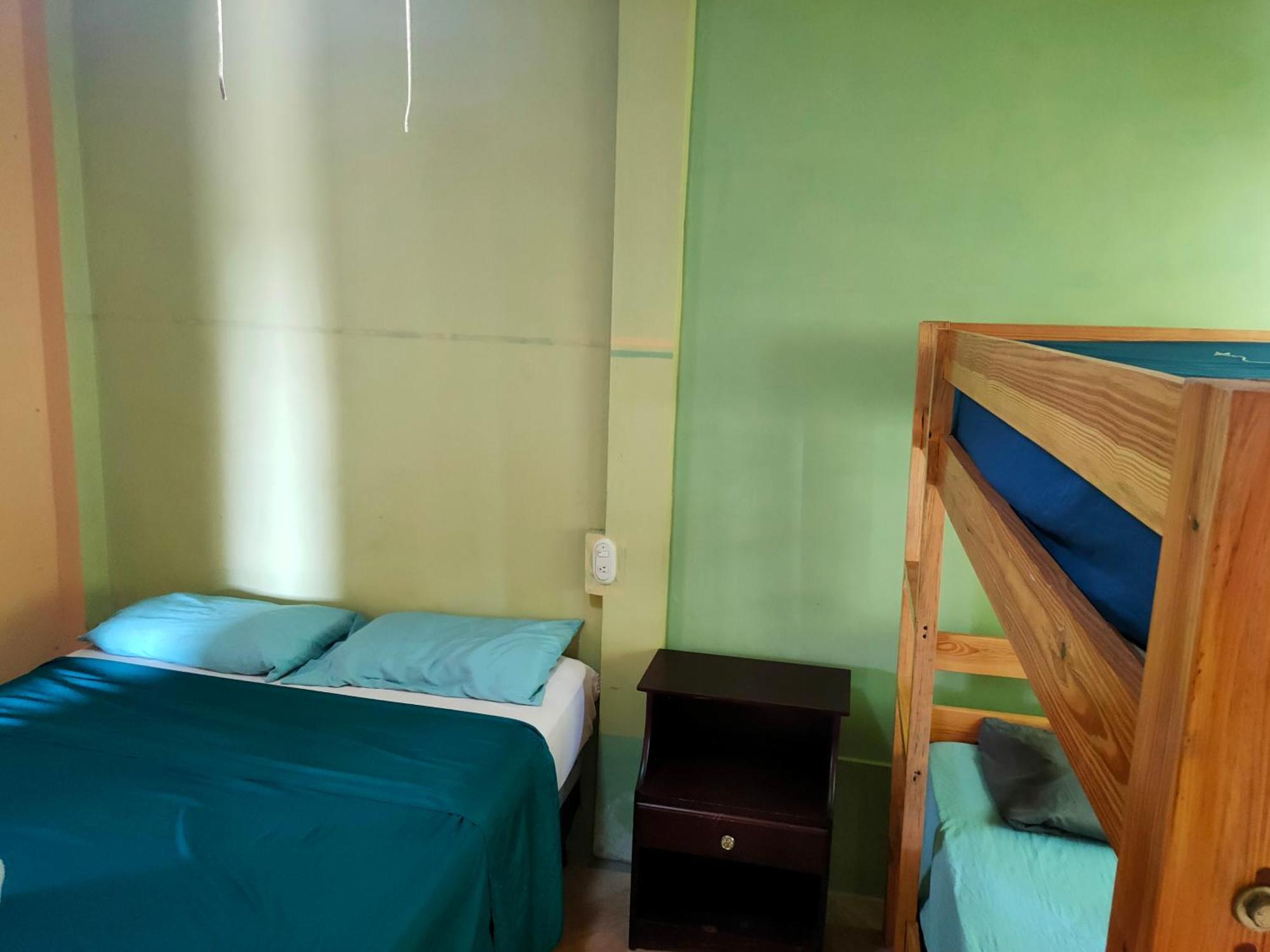 Guesthouse Island Escape South End Kamer foto