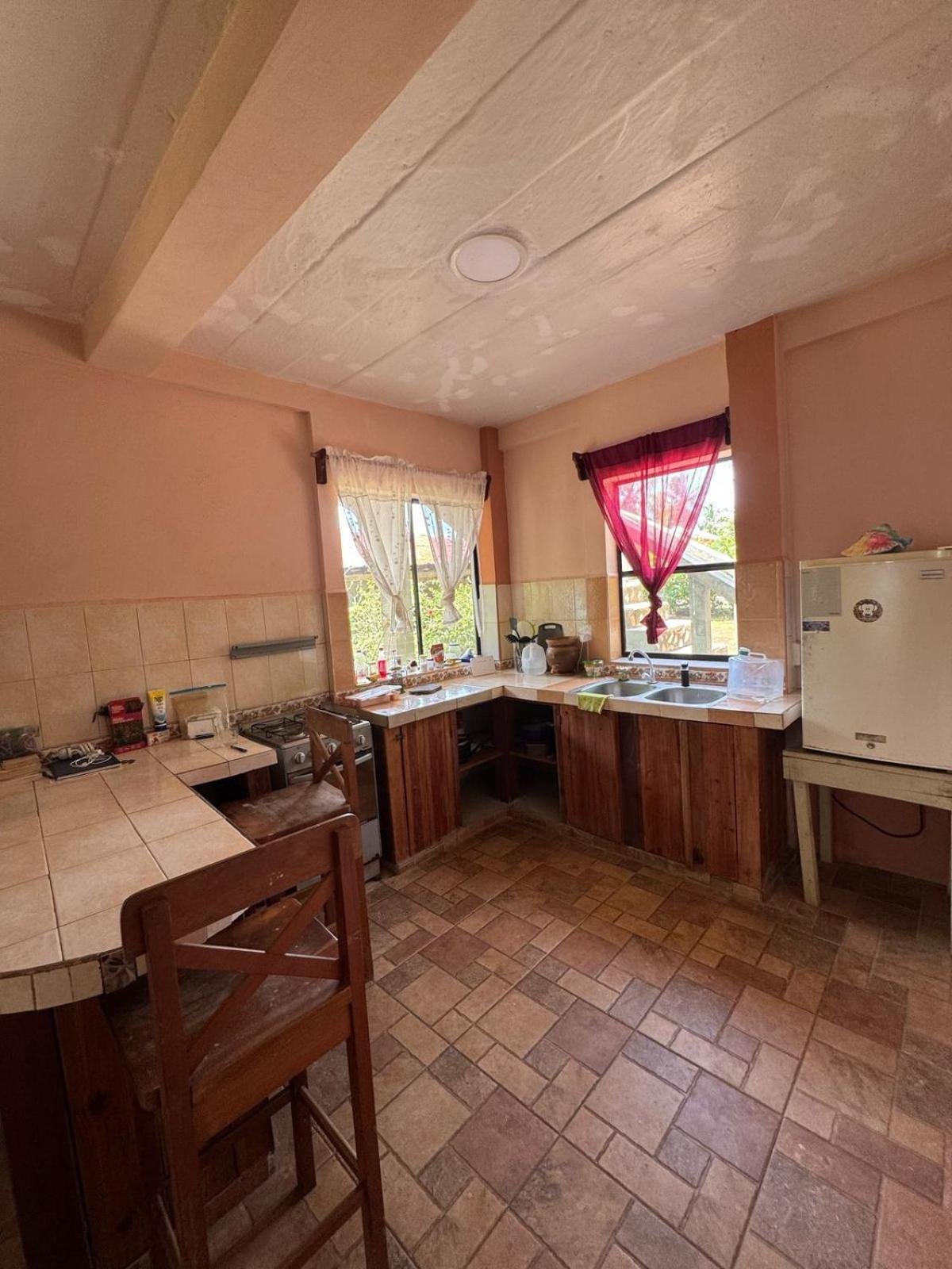 Guesthouse Island Escape South End Buitenkant foto